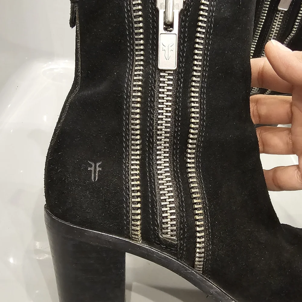 FRYE original black suede ankle booties SZ 6